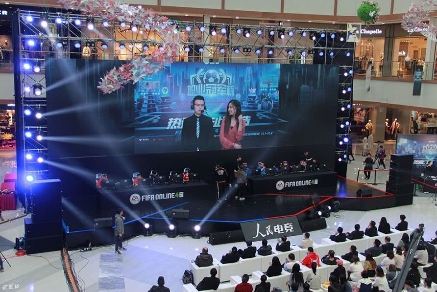 舆论的巨大 舆论的巨大