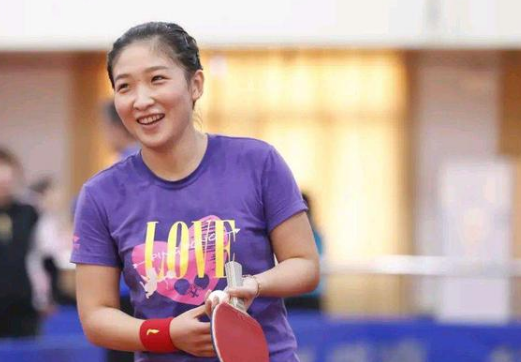 也有轻松愉 也有轻松愉