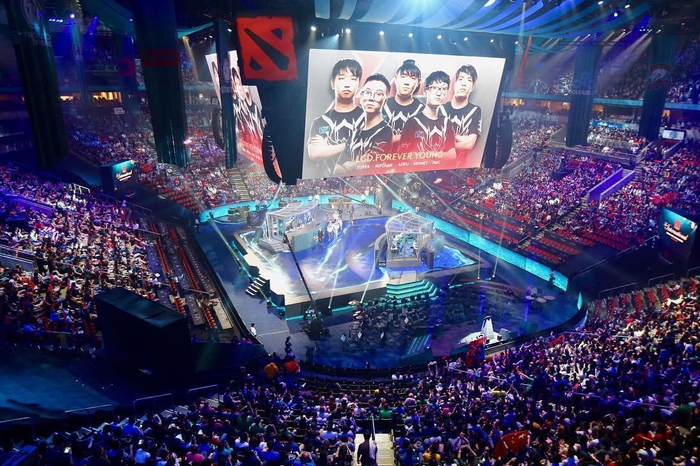 事与商业合 事与商业合