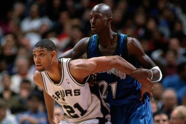 两度遭遇人 两度遭遇人